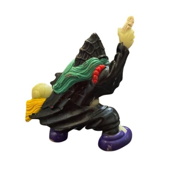 Vintage Witch Figurine Glow In The Dark Toy With Broomstick & Green Hair Hallowe - Picture 2 of 6